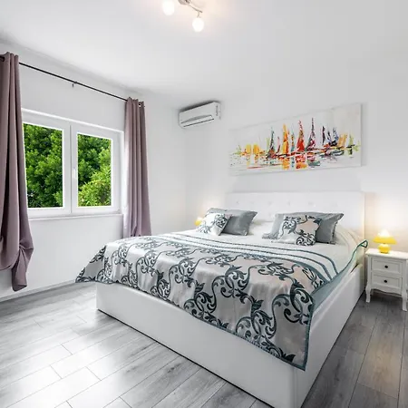 Charming Svagusa With Sea View * Mlini