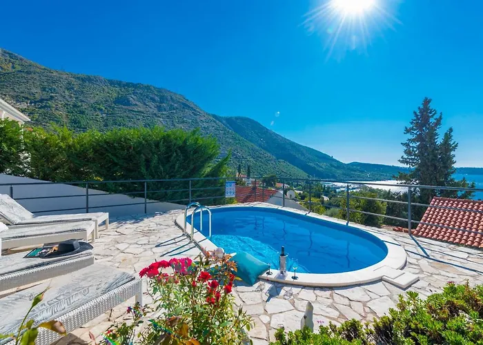 펜션 Charming Svagusa With Sea View *