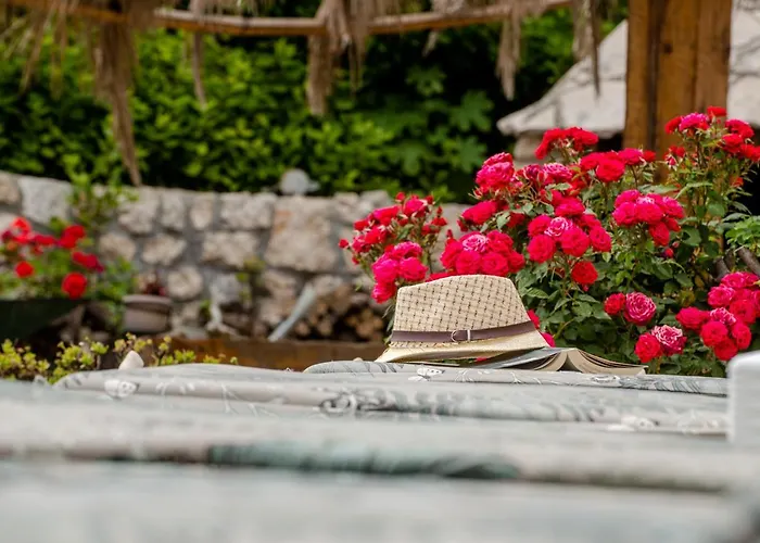 펜션 Charming Svagusa With Sea View *